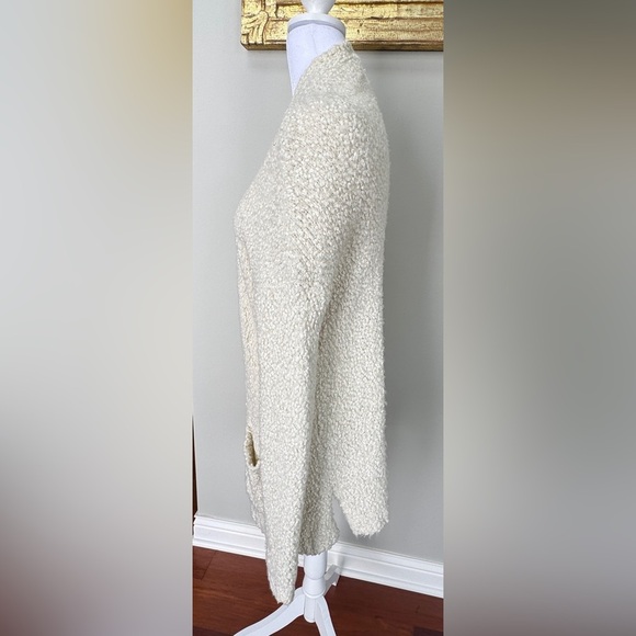 Cozy Textured Open-Front Cardigan - Picture 3 of 5